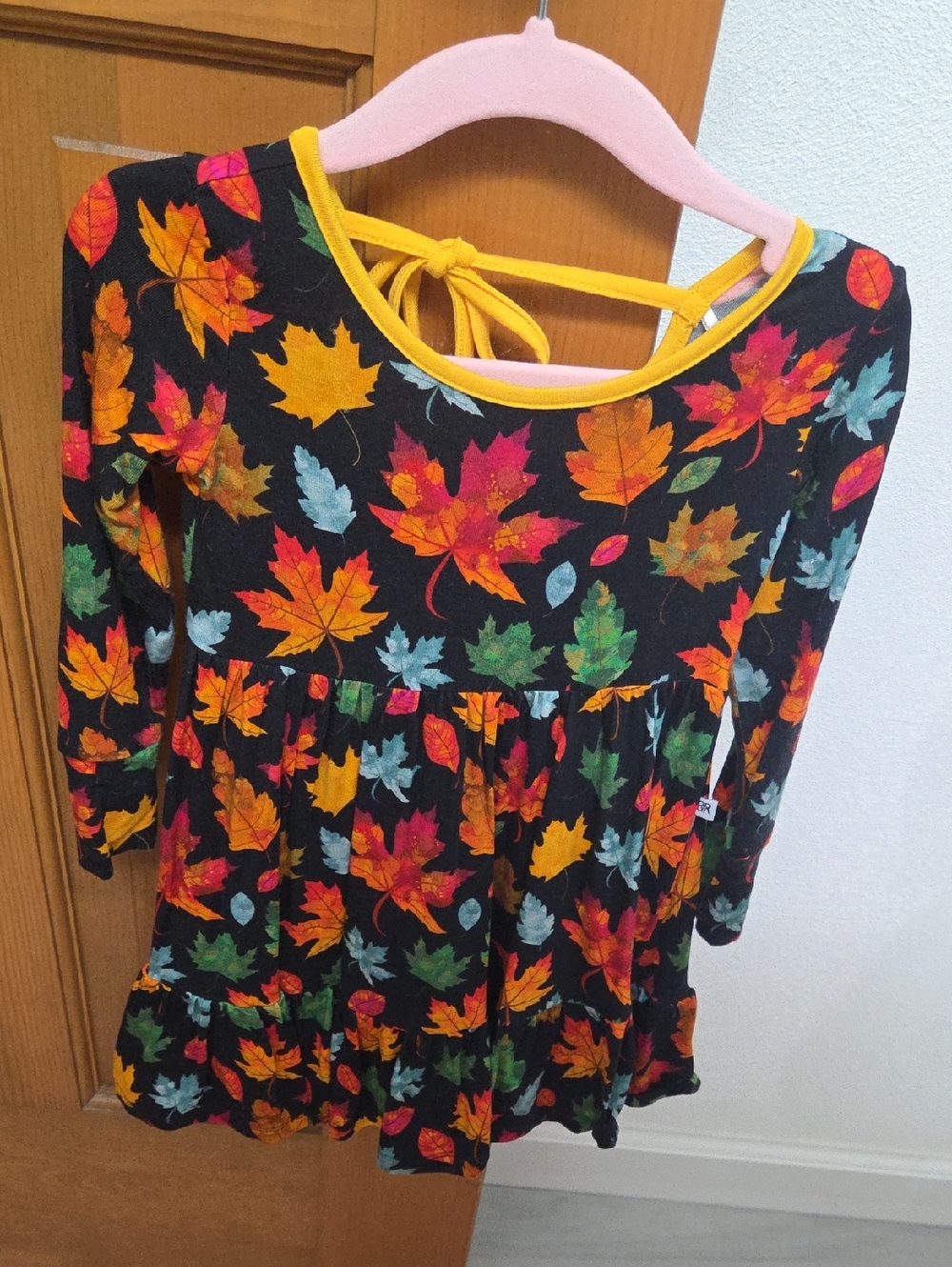 Girls' Black Autumn Leaf Print Long-Sleeve Dress with Yellow Trim